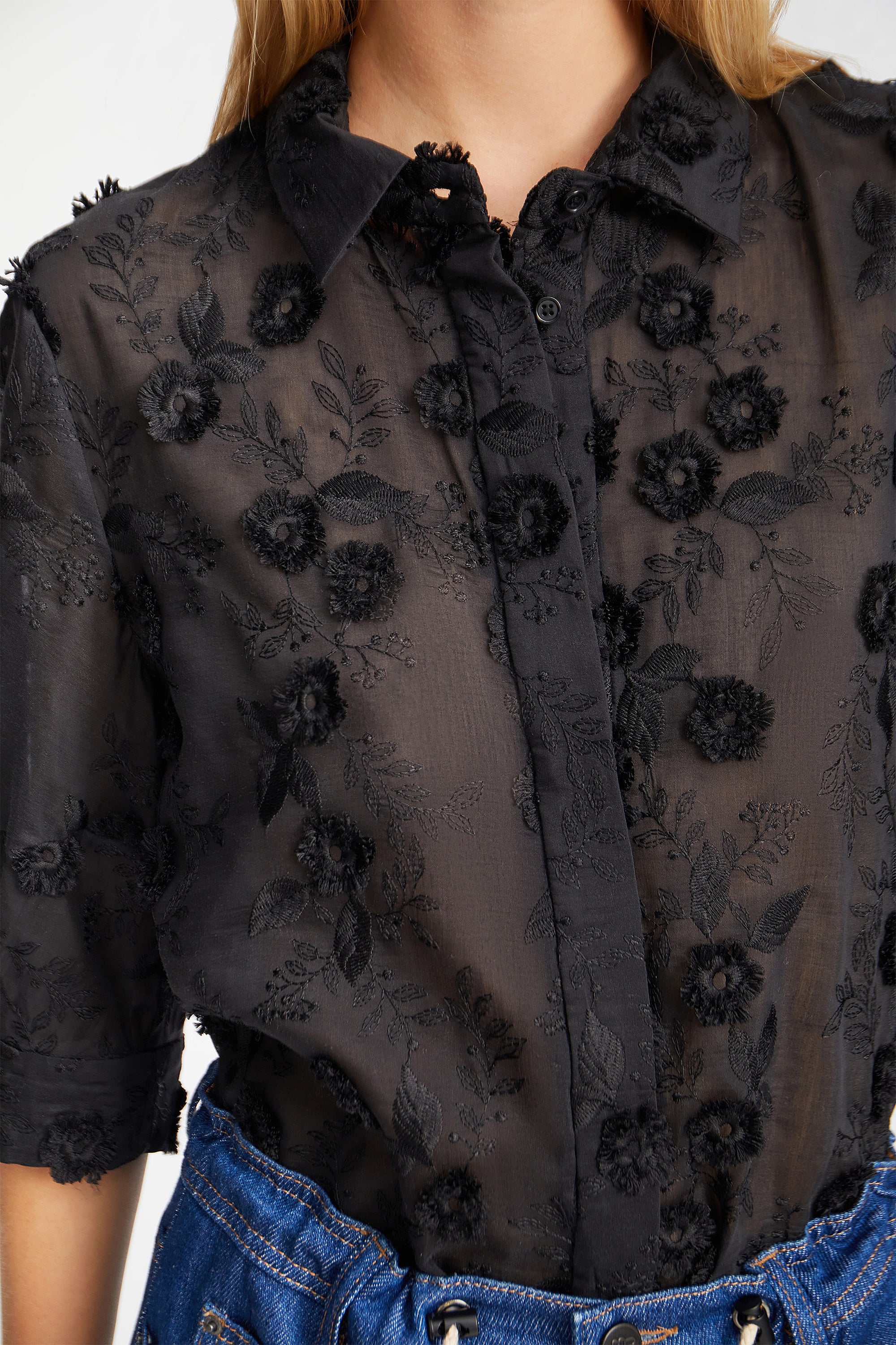 PUST - BLACK