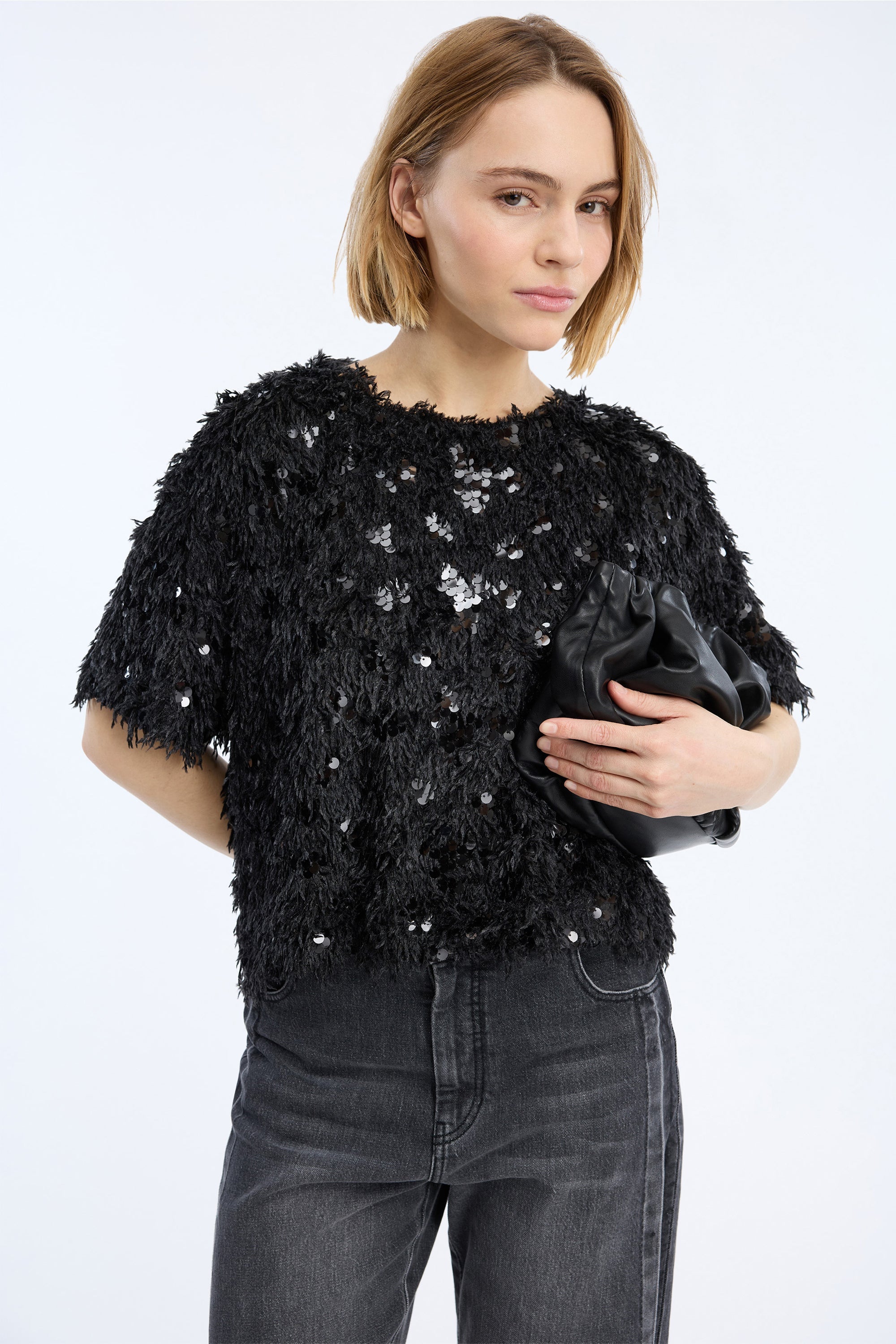 VALENCE - BLACK