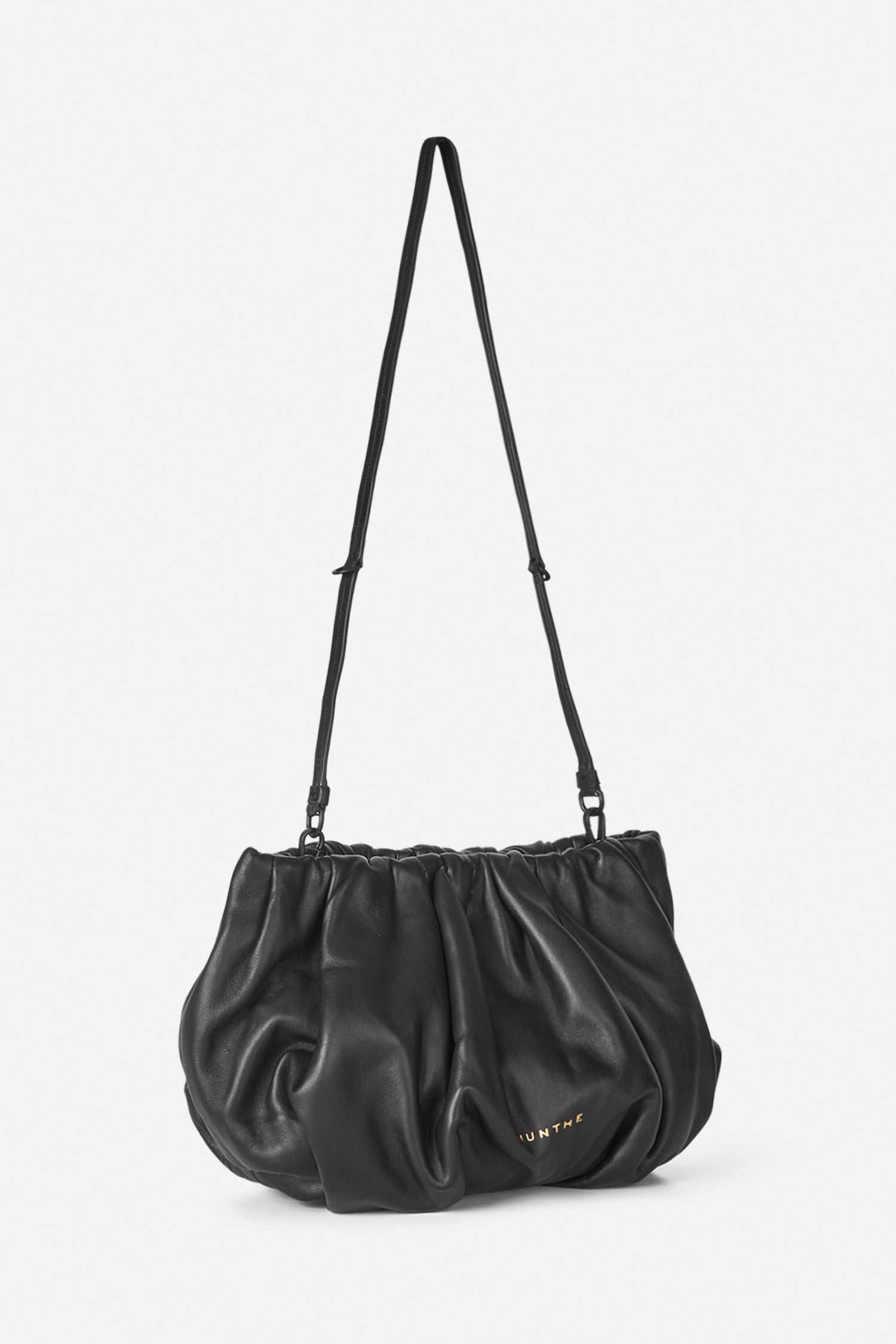 VOI - BLACK