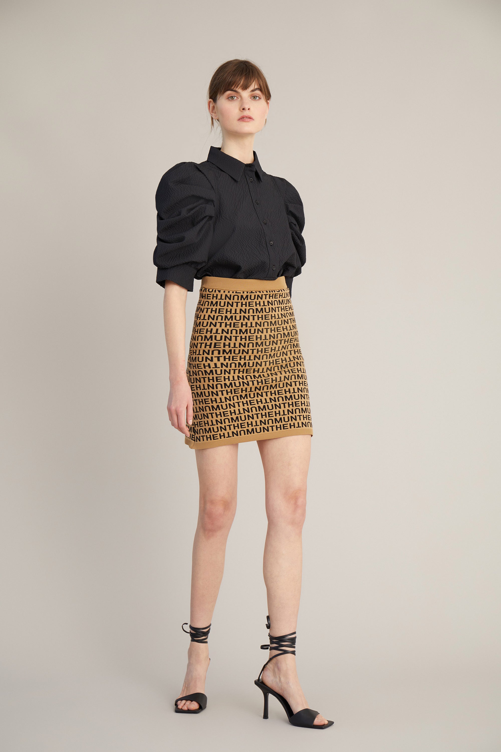 DEMULCENT - BLACK