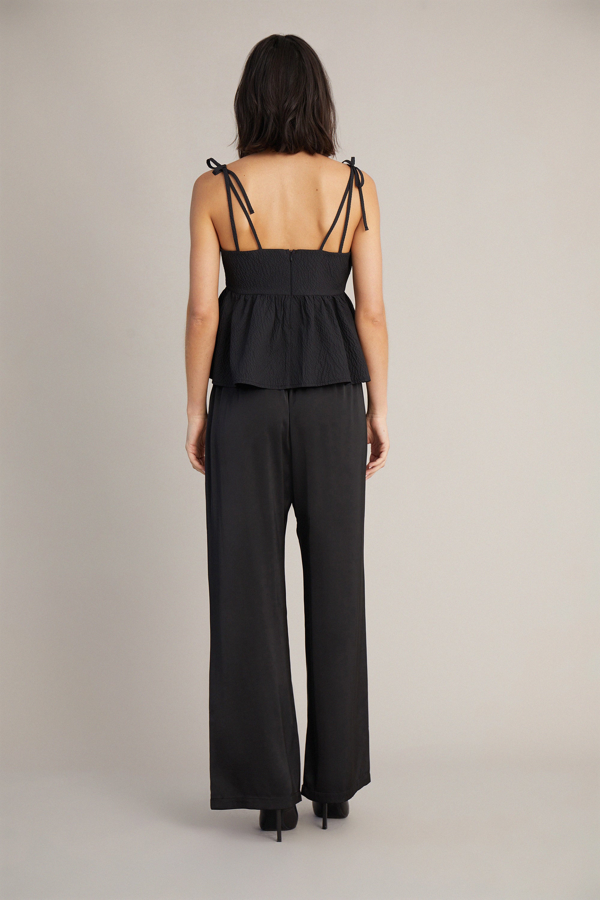 DELAR - BLACK