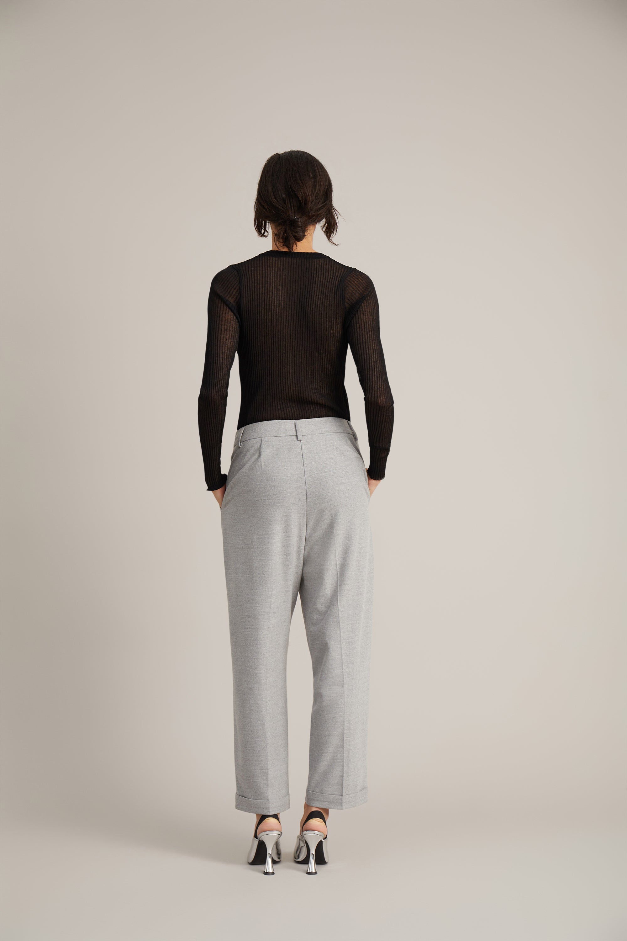 DEVISE - BLACK