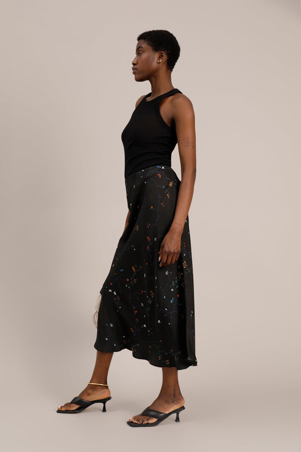 JISELLE - BLACK