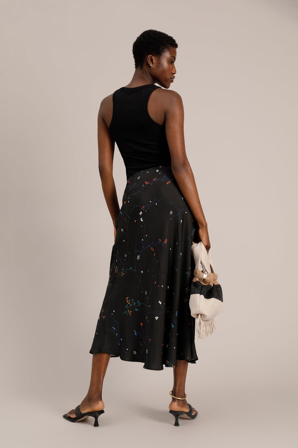JISELLE - BLACK